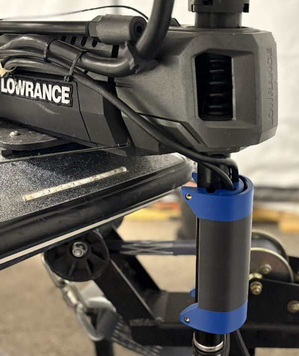 LOWRANCE GHOST , TRANSDUCER CABLE CLIP FOR UPPER STSTIONARY SHAFT